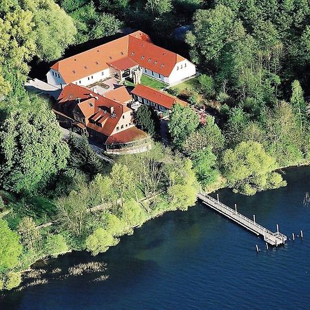 Seehotel Heidehof Klein Nemerow Εξωτερικό φωτογραφία
