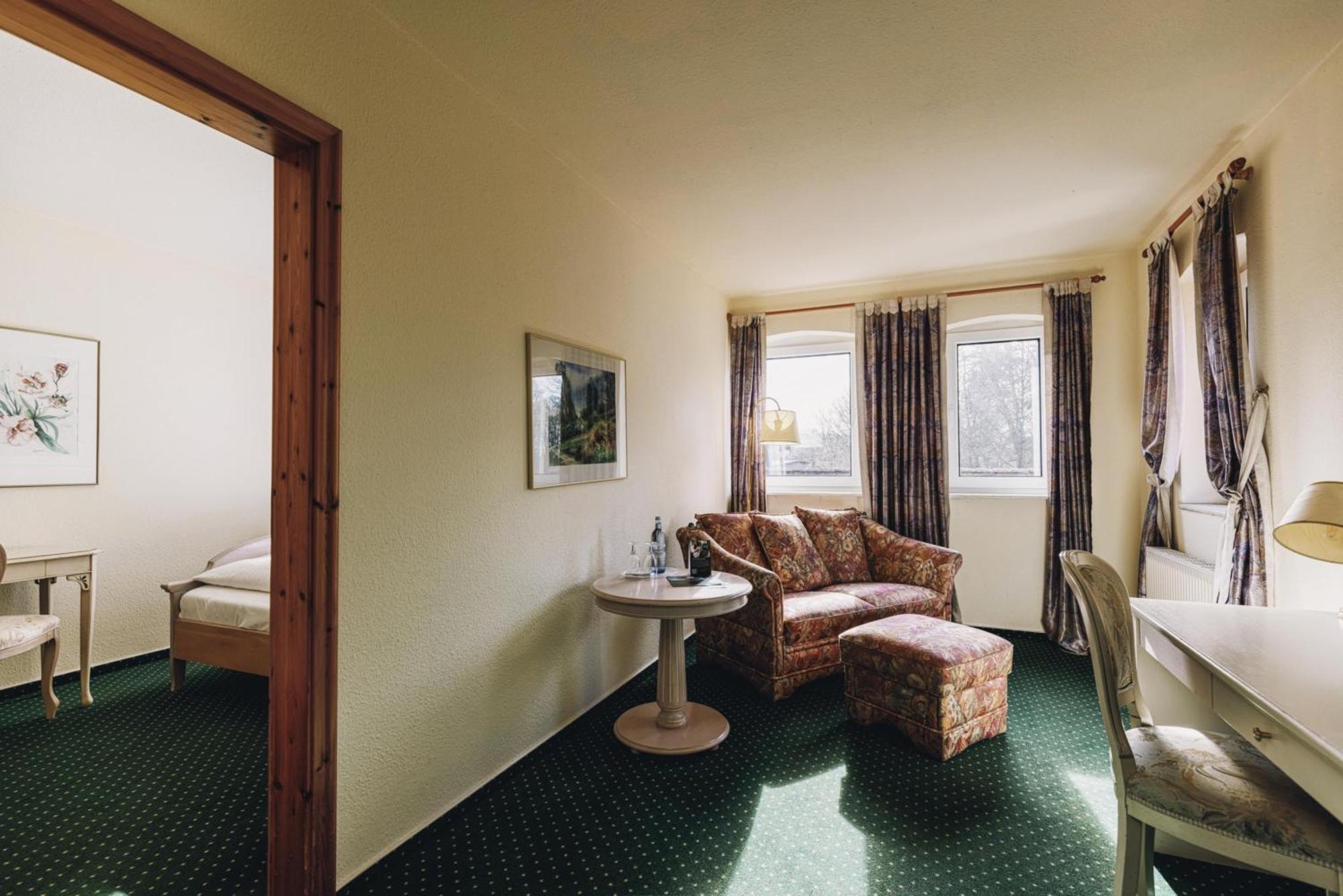 Seehotel Heidehof Klein Nemerow Εξωτερικό φωτογραφία