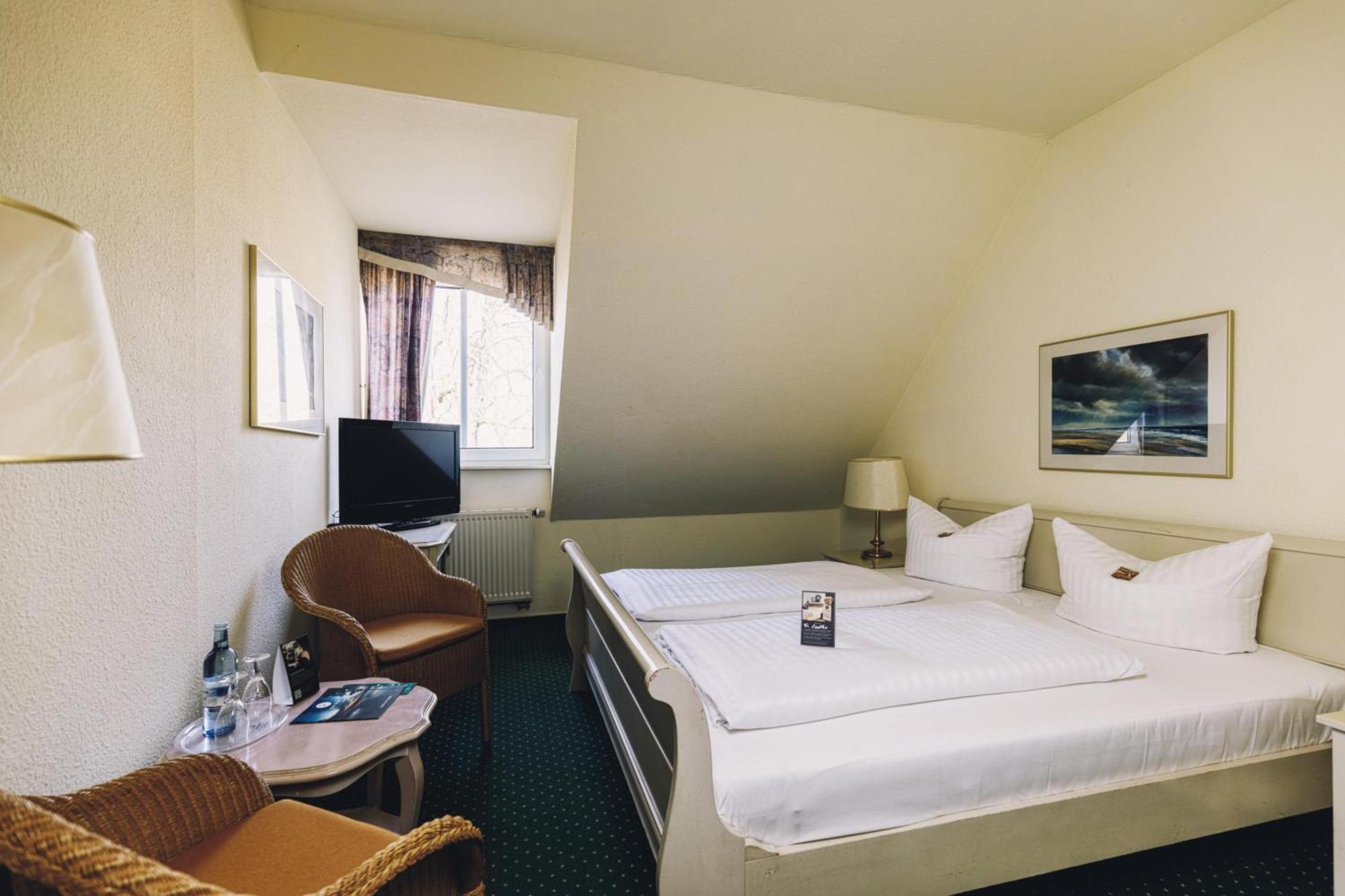 Seehotel Heidehof Klein Nemerow Εξωτερικό φωτογραφία