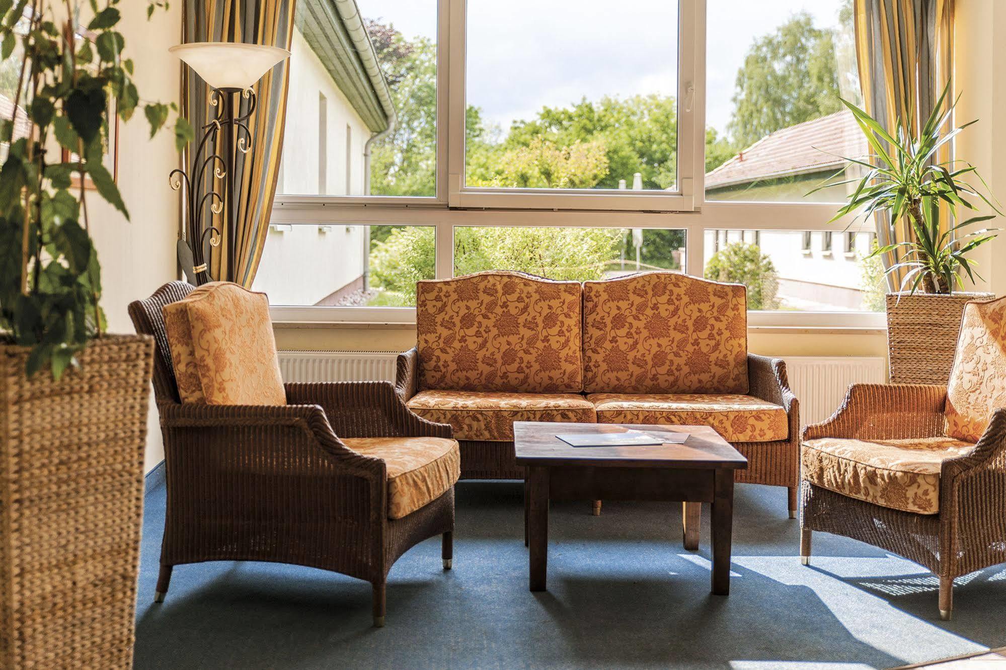 Seehotel Heidehof Klein Nemerow Εξωτερικό φωτογραφία